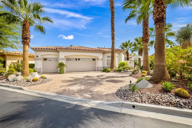 $1,725,000 | 682 Elk Clover Circle, Palm Desert, CA 92211
