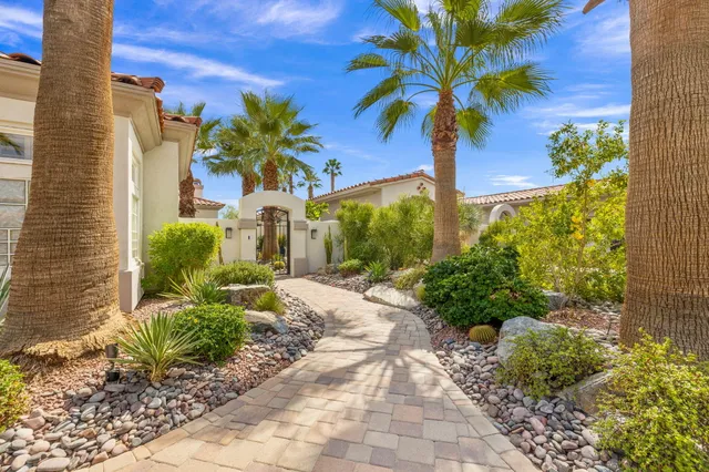 $1,725,000 | 682 Elk Clover Circle, Palm Desert, CA 92211