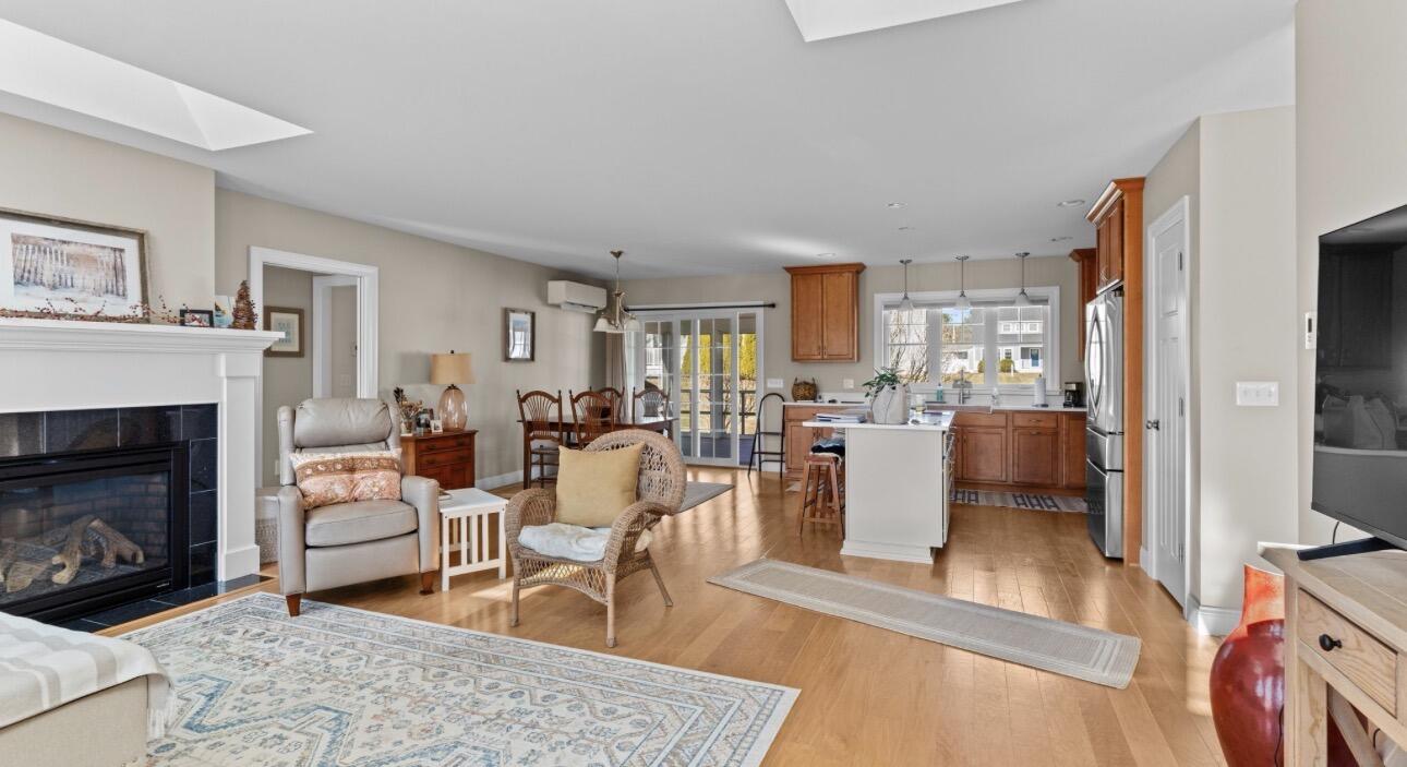 5 Bridle Way Saco, ME 04072 - Photo 8 of 47 IMG_4112