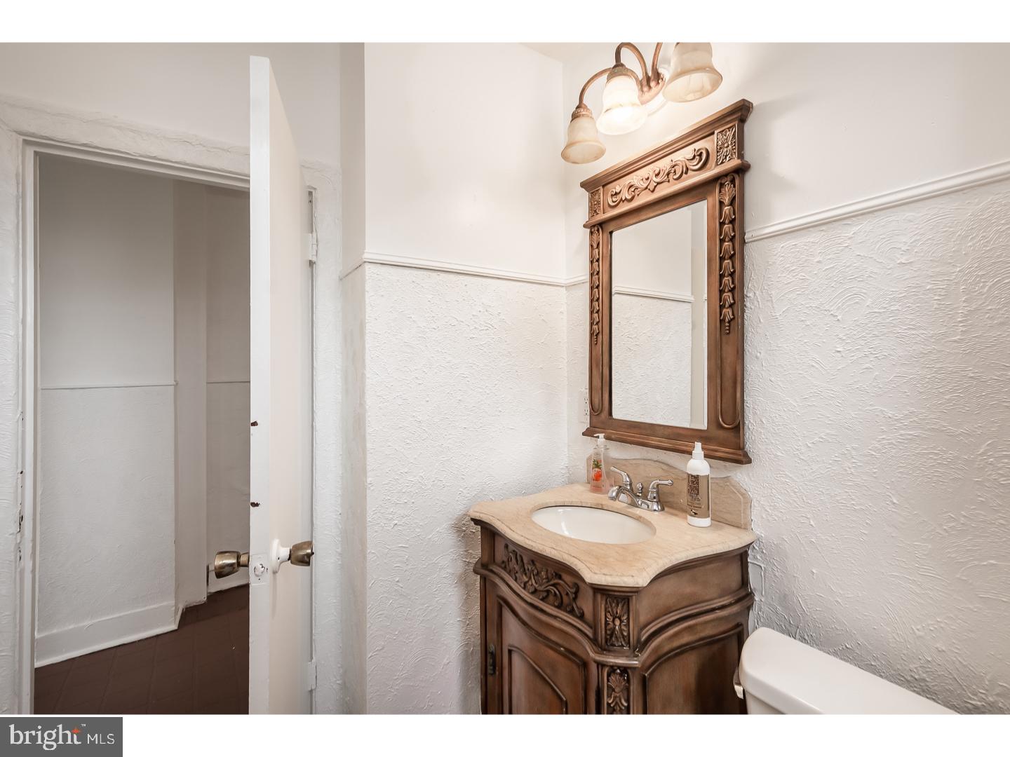 3127 Tasker Street Philadelphia, PA 19146 - Photo 12 of 23 Gallery Image 12