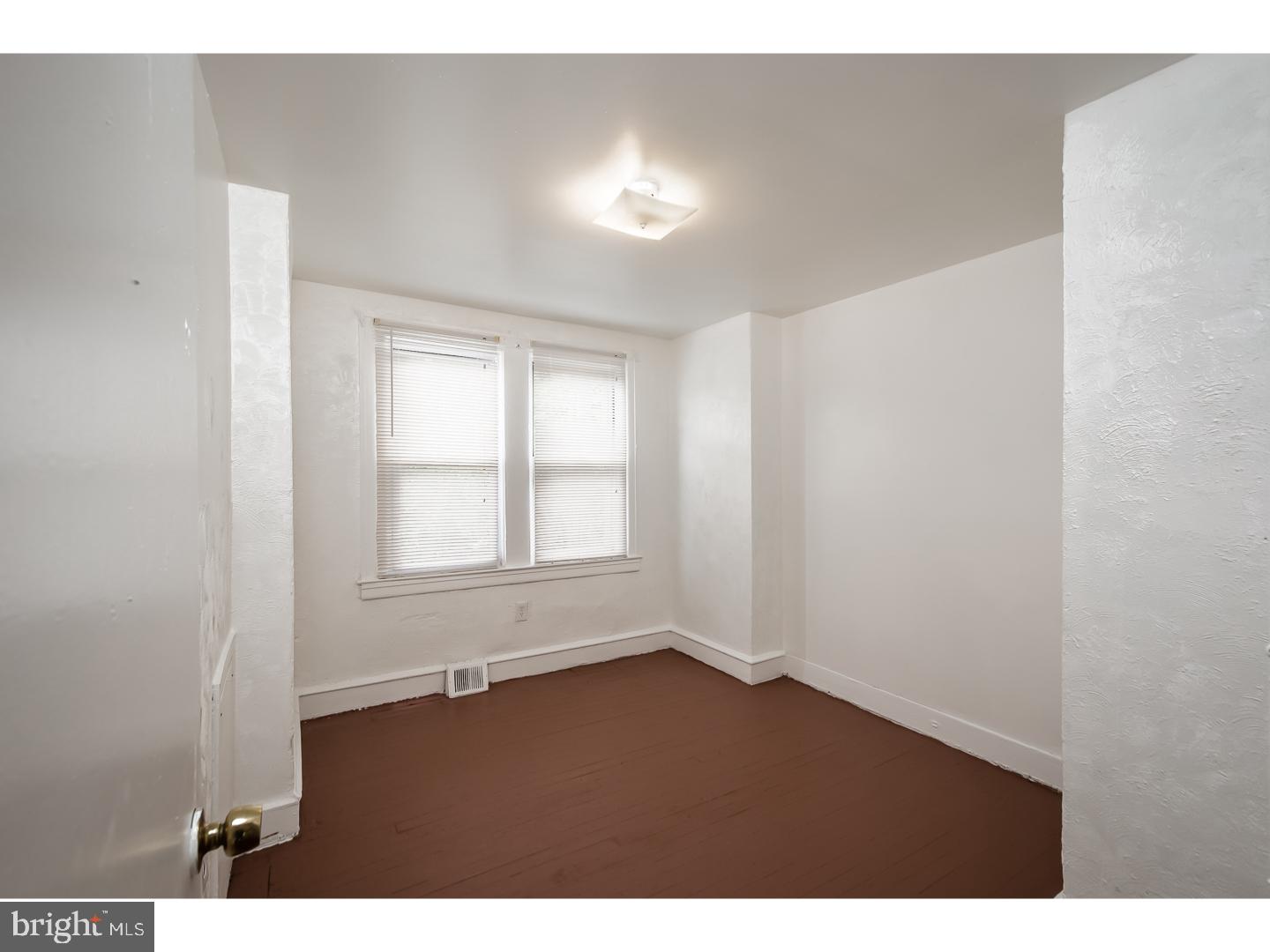 3127 Tasker Street Philadelphia, PA 19146 - Photo 10 of 23 Gallery Image 10