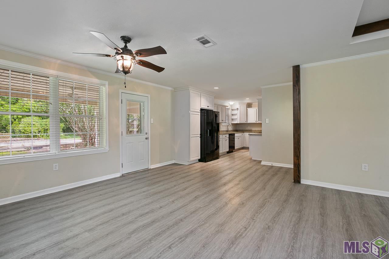 11289 Sheets Road Gonzales, LA 70737 - Photo 3 of 20 Gallery Image 3