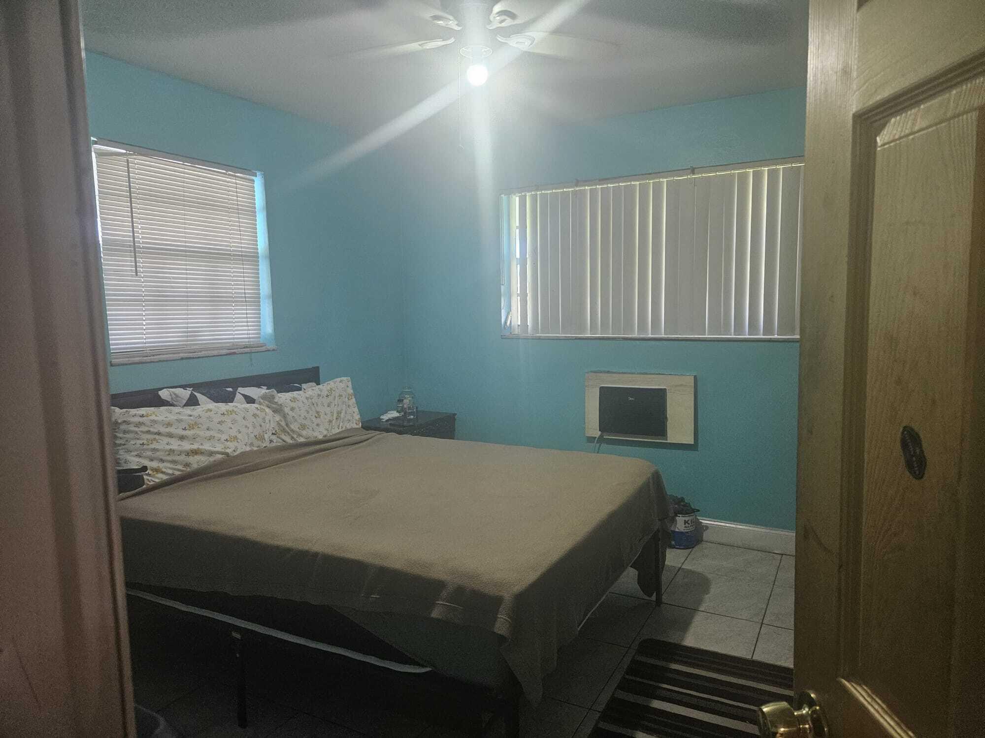 709 Southwest 4th Street Hallandale Beach, FL 33009 - Photo 20 of 31 WhatsApp Image 2026-02-11 at 10.23.08 AM