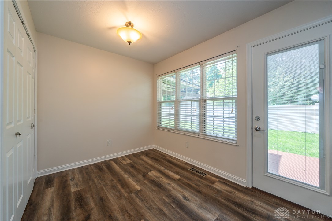 3415 Shakertown Road Beavercreek, OH 45430 - Photo 21 of 77