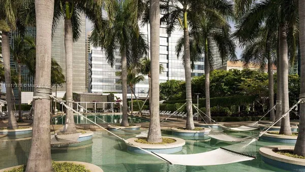 $940,000 | 1435 Brickell Avenue, Unit 3111, Miami, FL 33131