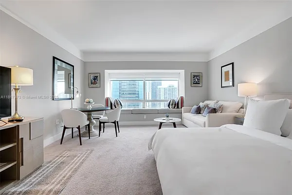 $940,000 | 1435 Brickell Avenue, Unit 3111, Miami, FL 33131