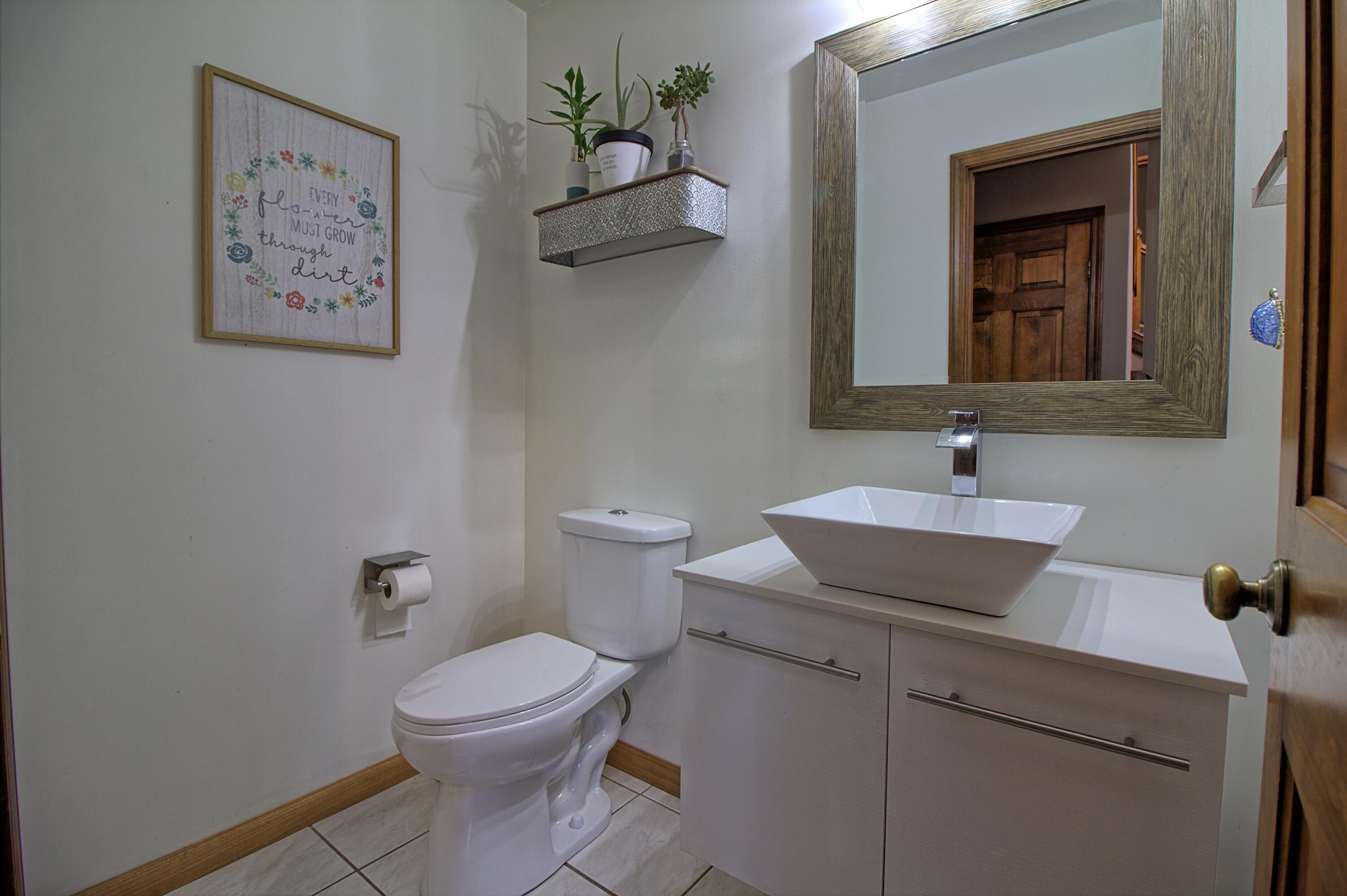 512 Camden Court Valparaiso, IN 46385 - Photo 14 of 50 3000x1996