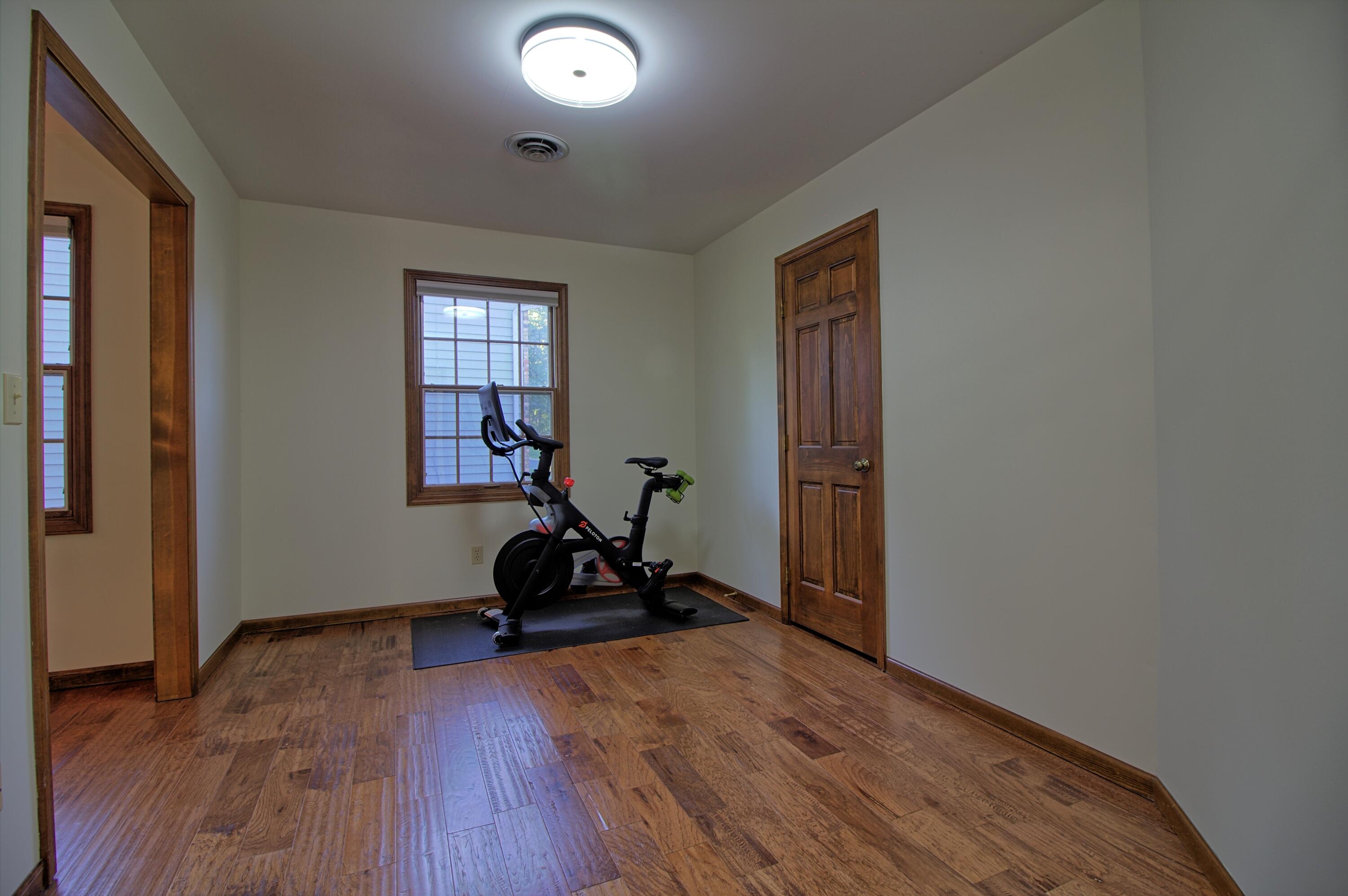 512 Camden Court Valparaiso, IN 46385 - Photo 23 of 50 3000x1995