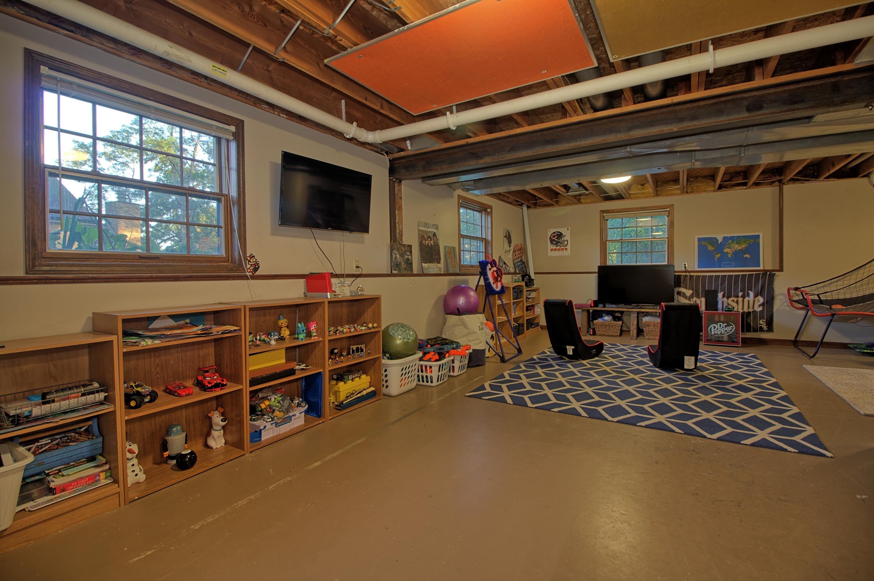 512 Camden Court Valparaiso, IN 46385 - Photo 29 of 50 3000x1994