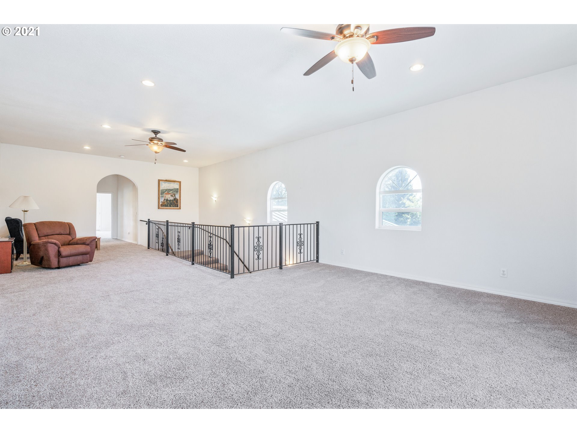 29591 Fox Hollow Road Eugene, OR 97405 - Photo 16 of 19 Gallery Image 16