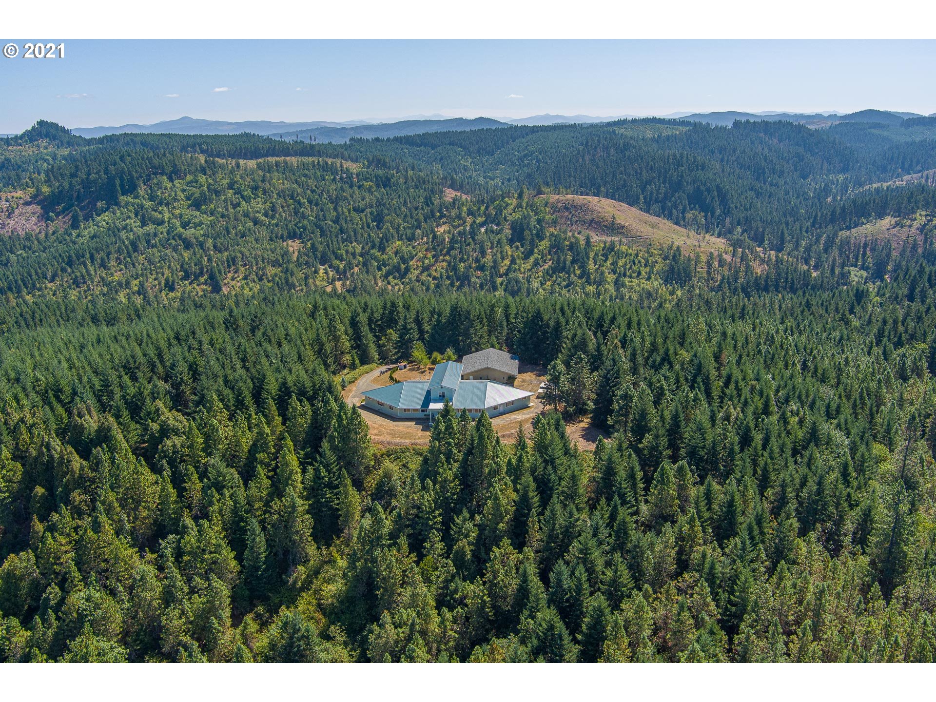 29591 Fox Hollow Road Eugene, OR 97405 - Photo 18 of 19 Gallery Image 18