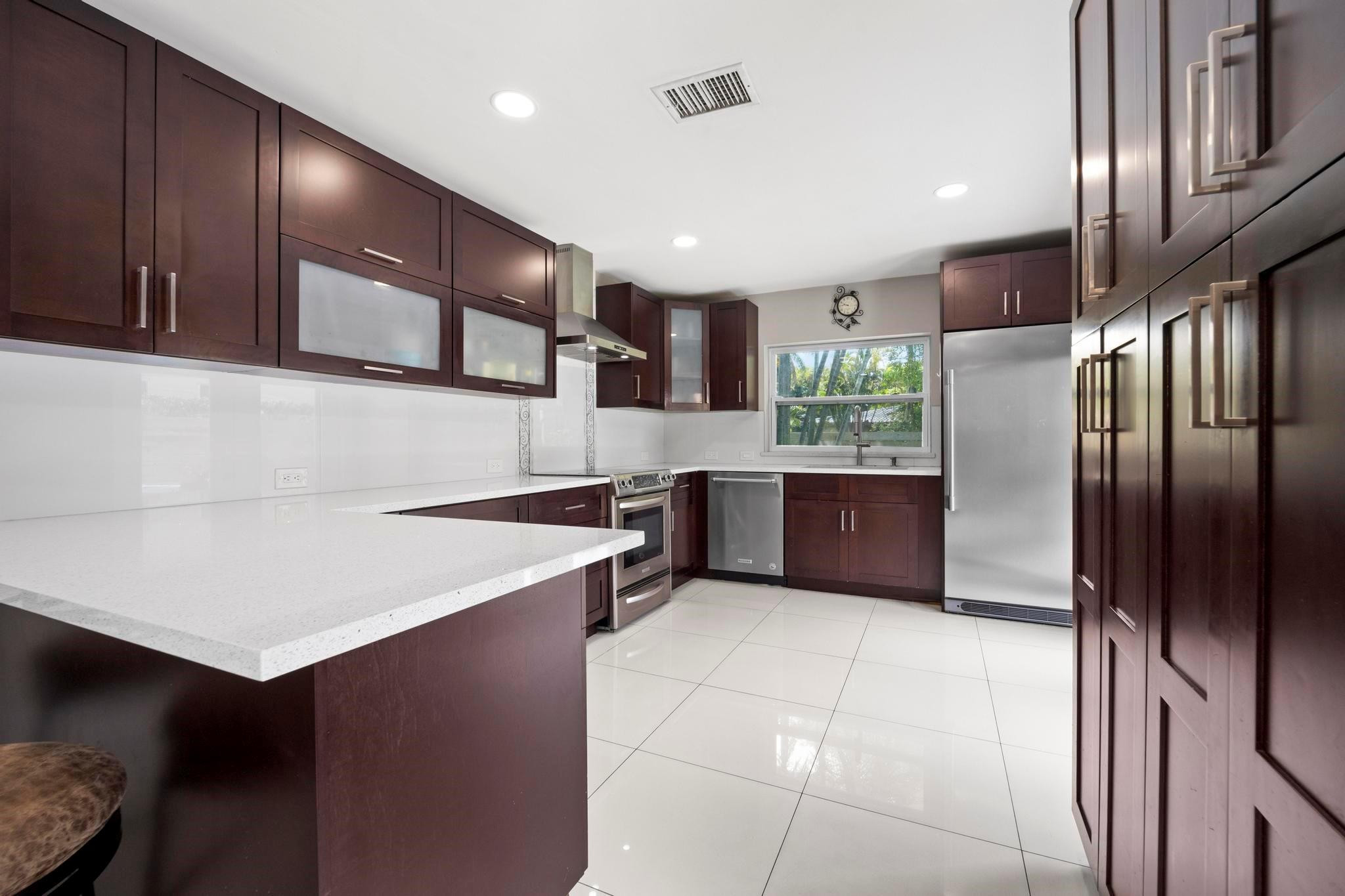 10215 Barnegat Avenue Boca Raton, FL 33428 - Photo 21 of 39 Photo 21
