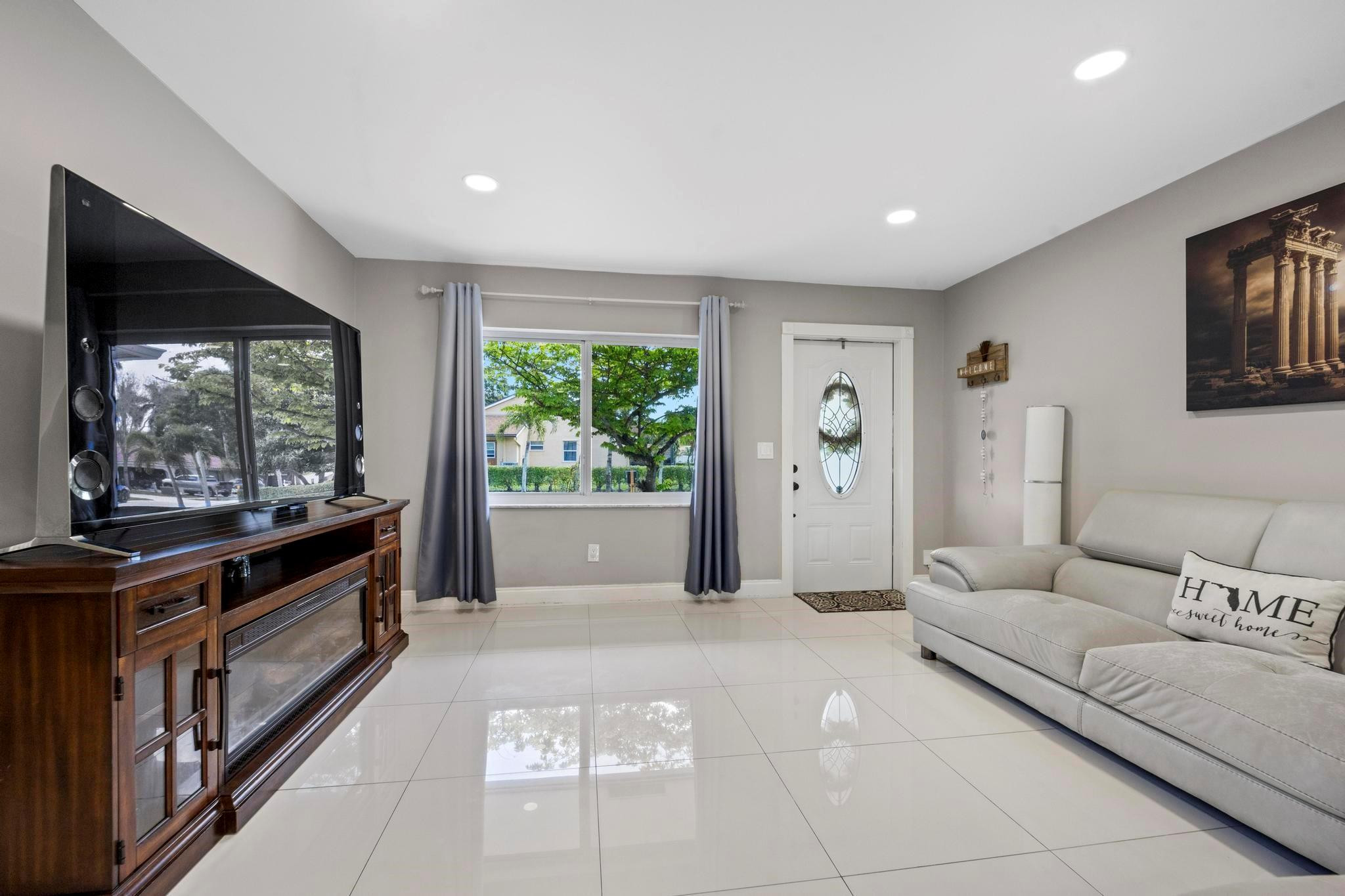 10215 Barnegat Avenue Boca Raton, FL 33428 - Photo 5 of 39 Photo 5