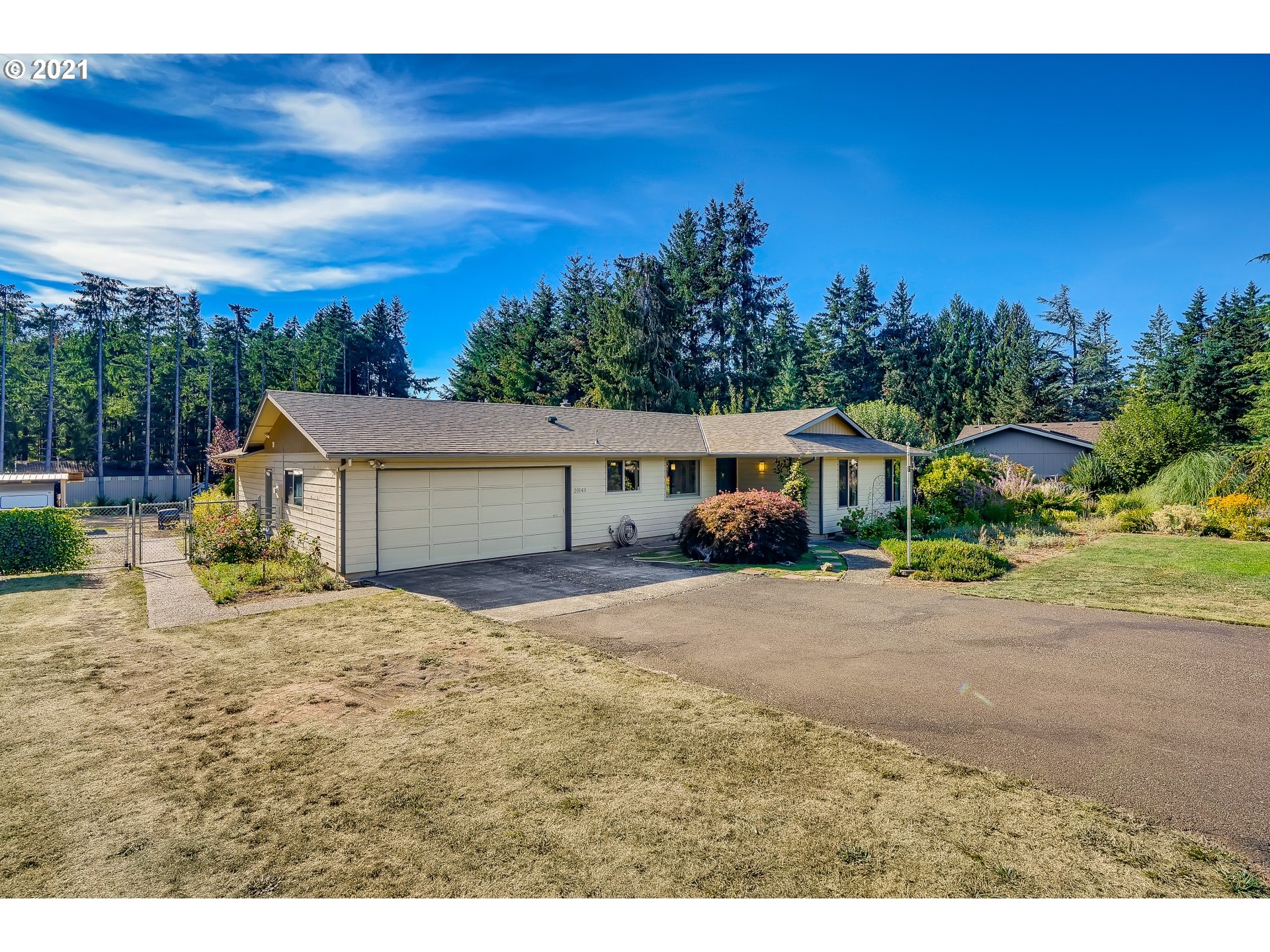 20143 South Ferguson Road Oregon City, OR 97045 - Photo 3 of 32 Gallery Image 3