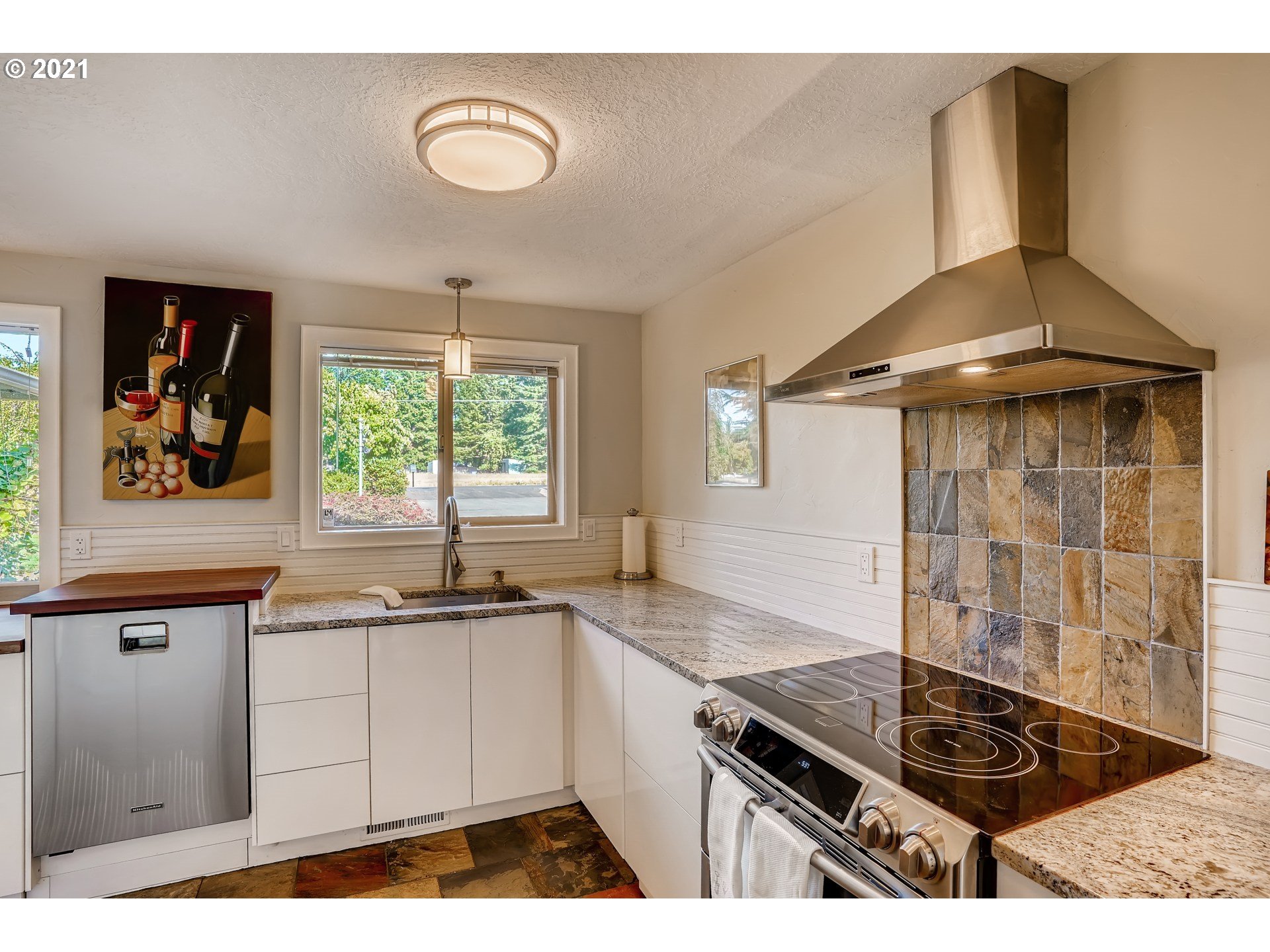 20143 South Ferguson Road Oregon City, OR 97045 - Photo 8 of 32 Gallery Image 8