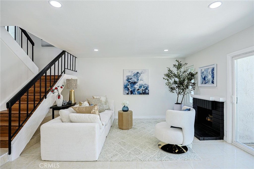 8 Fuchsia Irvine, CA 92604 - Photo 5 of 26