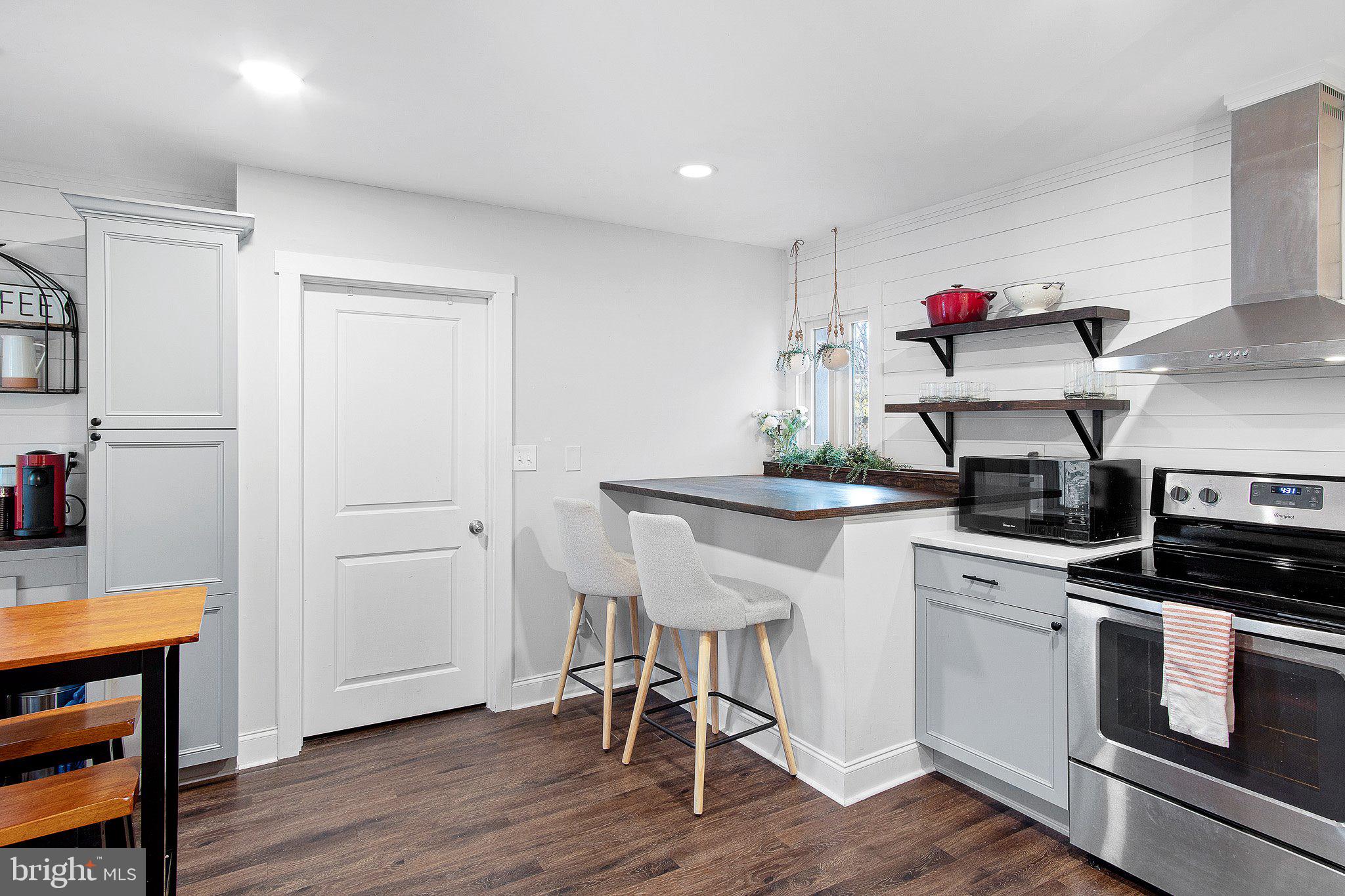 138 Hall Street Spring City, PA 19475 - Photo 11 of 34