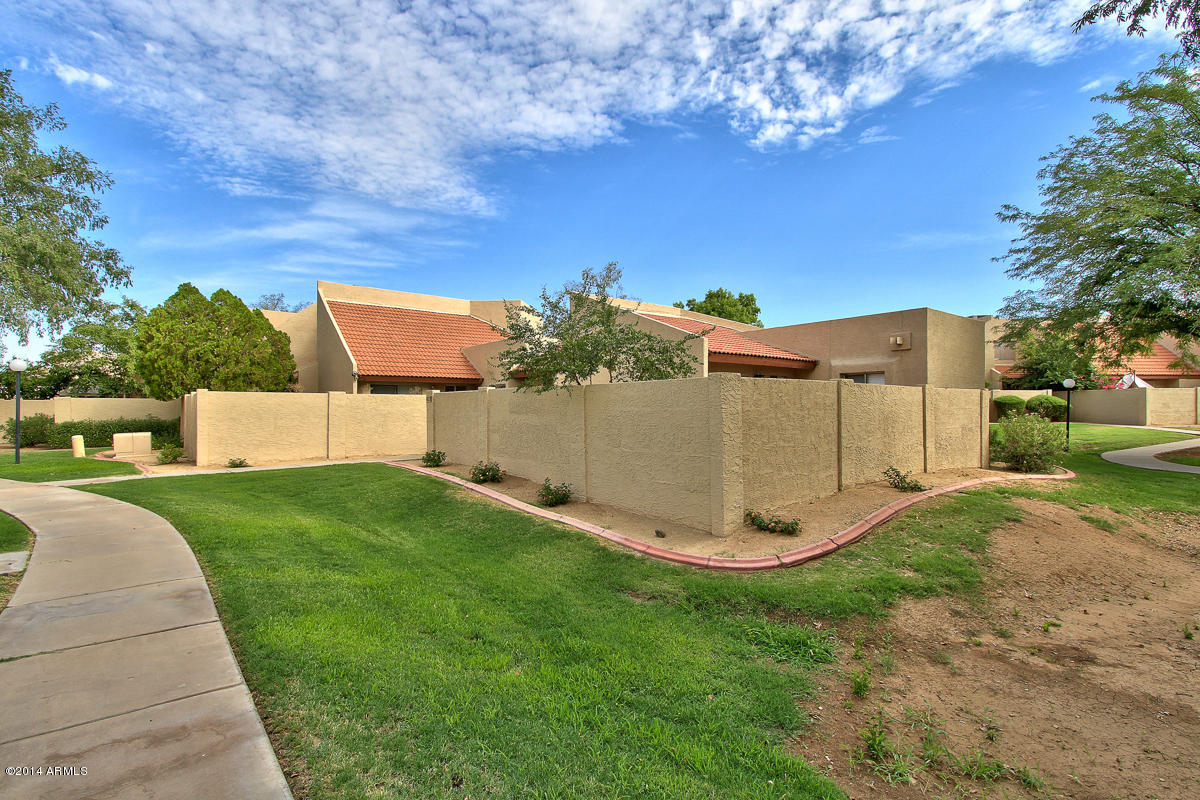 4123 West Calavar Road Phoenix, AZ 85053 - Photo 2 of 24 Front