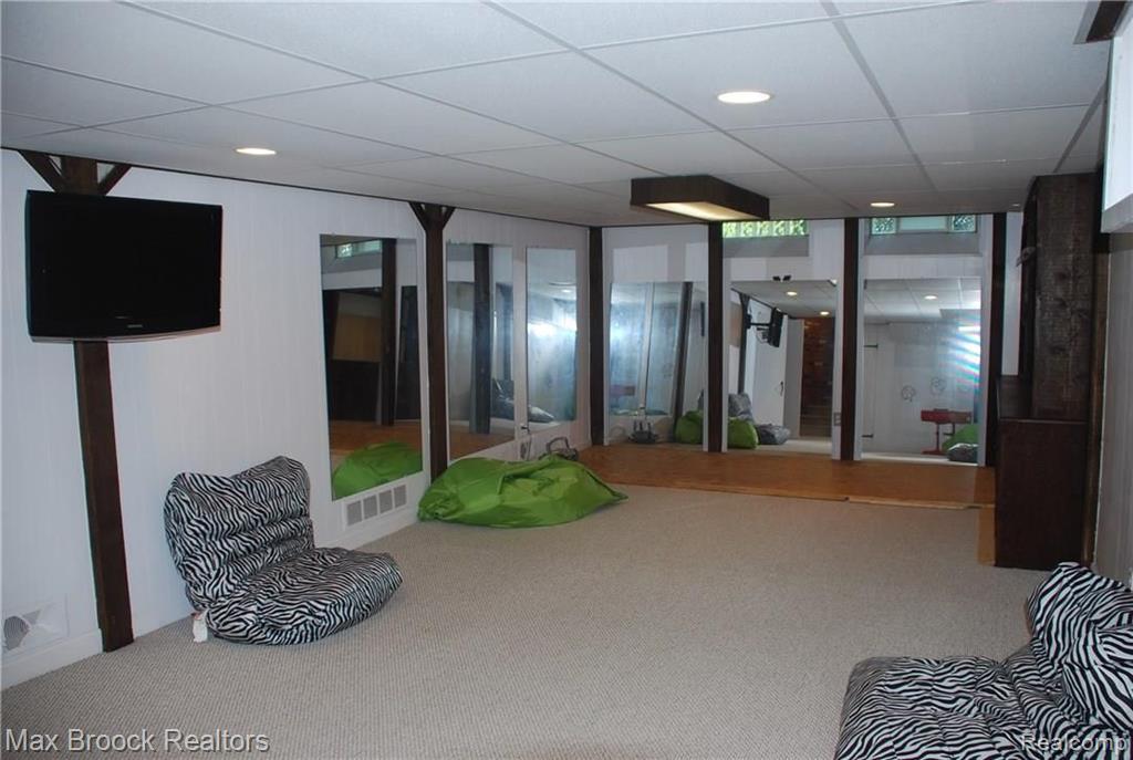 31610 Waltham Road Beverly Hills, MI 48025 - Photo 8 of 13