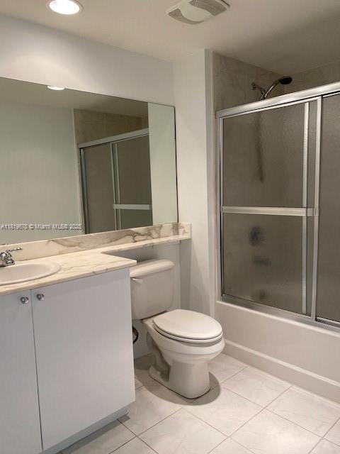 2775 Northeast 187th Street, Unit 407 Aventura, FL 33180 - Photo 25 of 38
