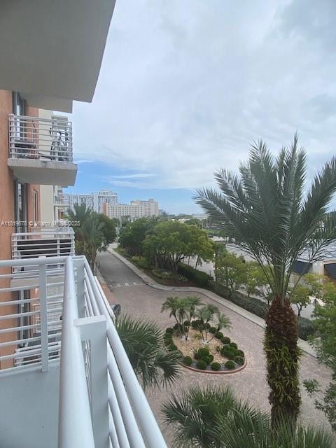 2775 Northeast 187th Street, Unit 407 Aventura, FL 33180 - Photo 8 of 38