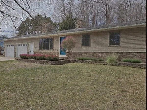 $455,000 | 1830 South W Bay Shore Drive, Suttons Bay, MI 49682