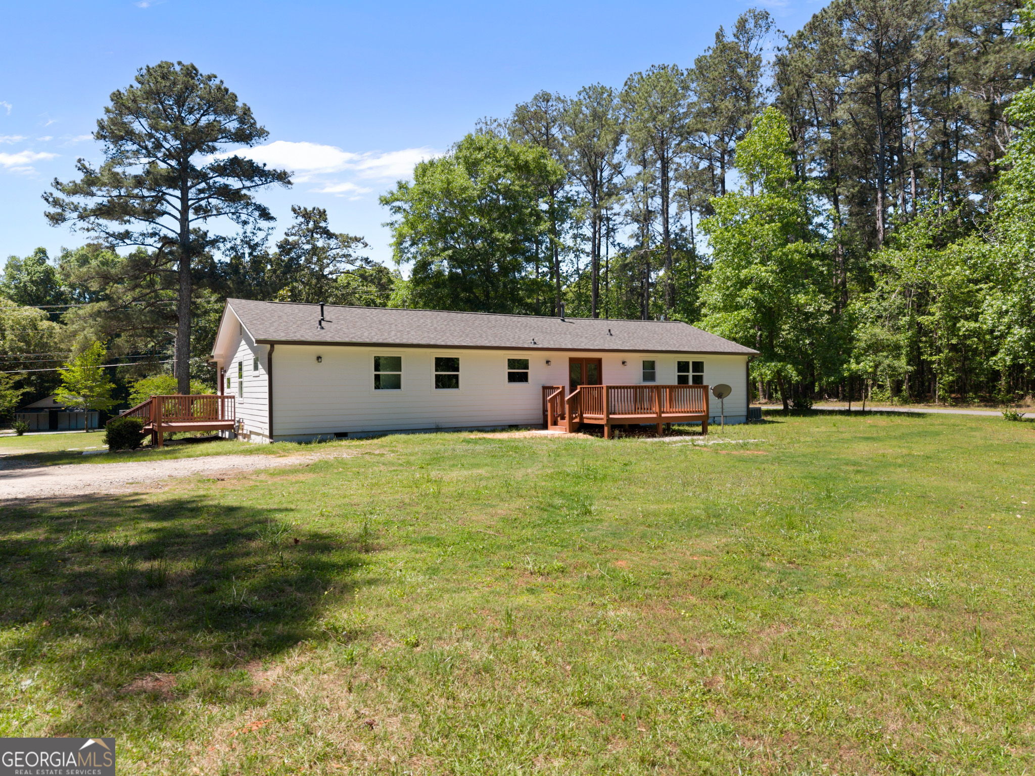 919 Tyrone Road Tyrone, GA 30290 - Photo 40 of 45