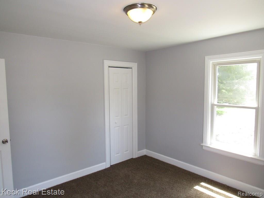 9521 Beech Daly Road Taylor, MI 48180 - Photo 15 of 29 9521 Beech Daly (59).JPG