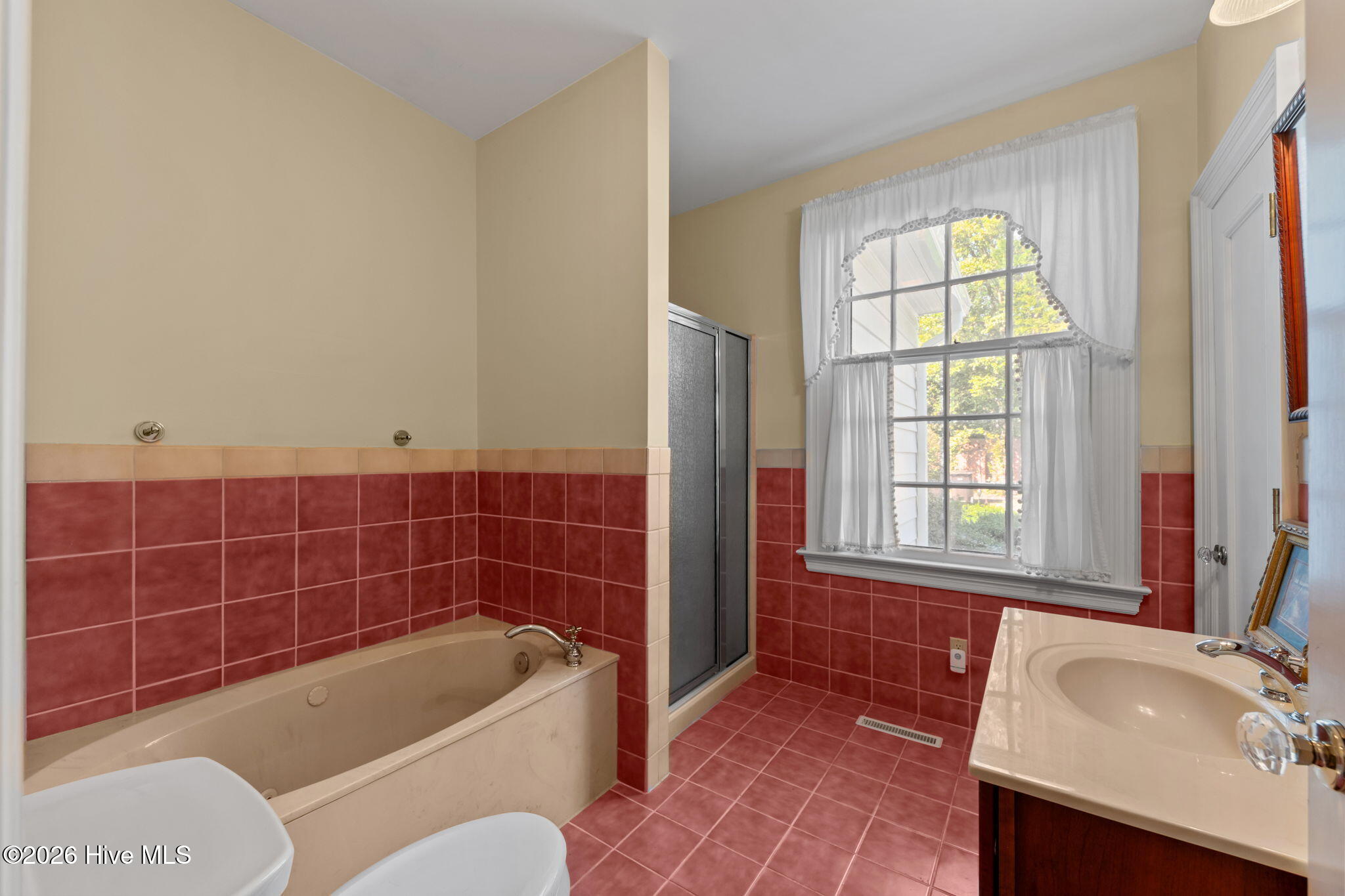 55 Linden Road Pinehurst, NC 28374 - Photo 23 of 73 Full Bathroom Main Level
