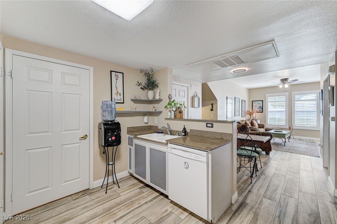 10550 West Alexander Road, Unit 1083 Las Vegas, NV 89129 - Photo 26 of 58 Gallery Image 26