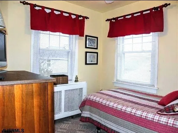 $12,400 | 425 North Kenyon Avenue, Margate City, NJ 08402