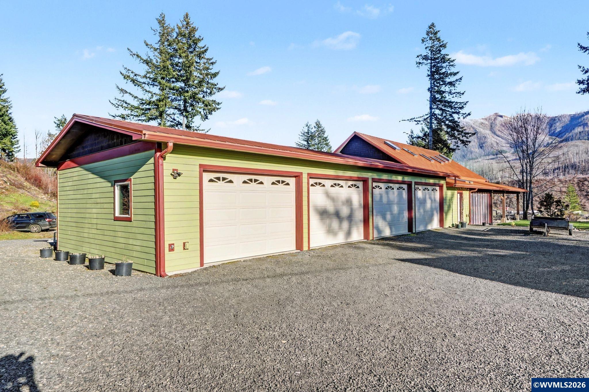 32365 North Fork Road Lyons, OR 97358 - Photo 41 of 50