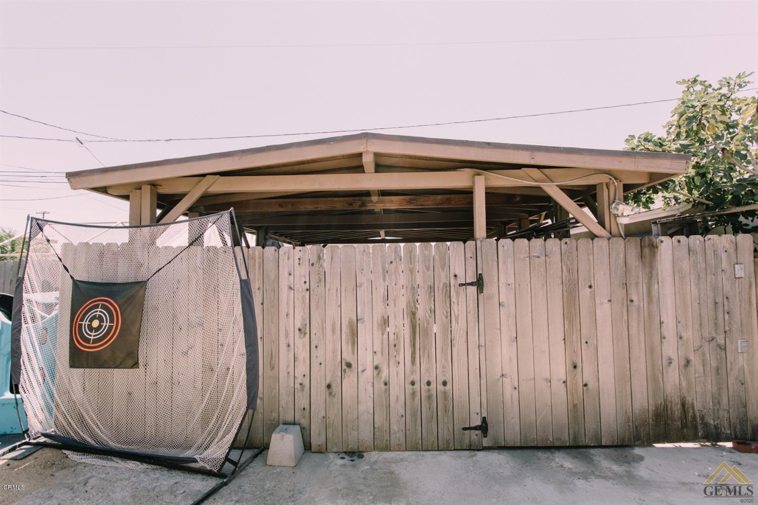 424 West Cedar Street Oxnard, CA 93033 - Photo 26 of 26 a view of a wooden door