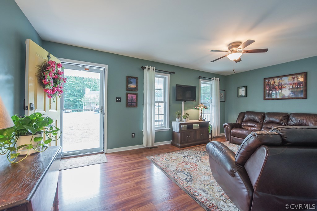 2506 Beaver Falls Road Midlothian, VA 23112 - Photo 3 of 29 Gallery Image 3