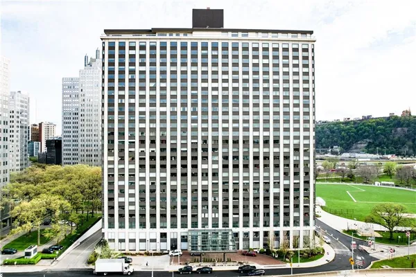 a view of a tall building