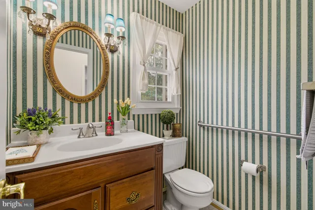 $675,000 | 1609 Winding Waye Lane, Silver Spring, MD 20902