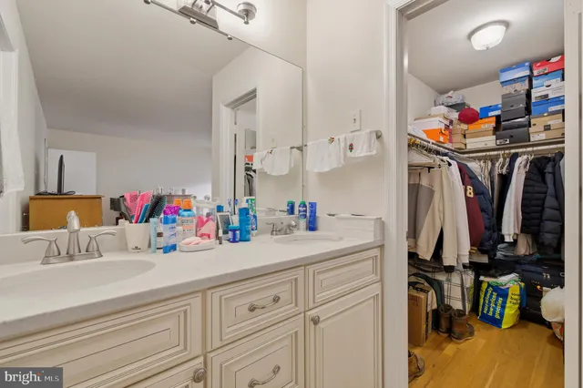 $675,000 | 1609 Winding Waye Lane, Silver Spring, MD 20902