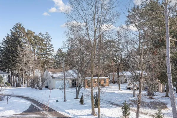 $669,000 | 809 Bradford Avenue, Champlin, MN 55316