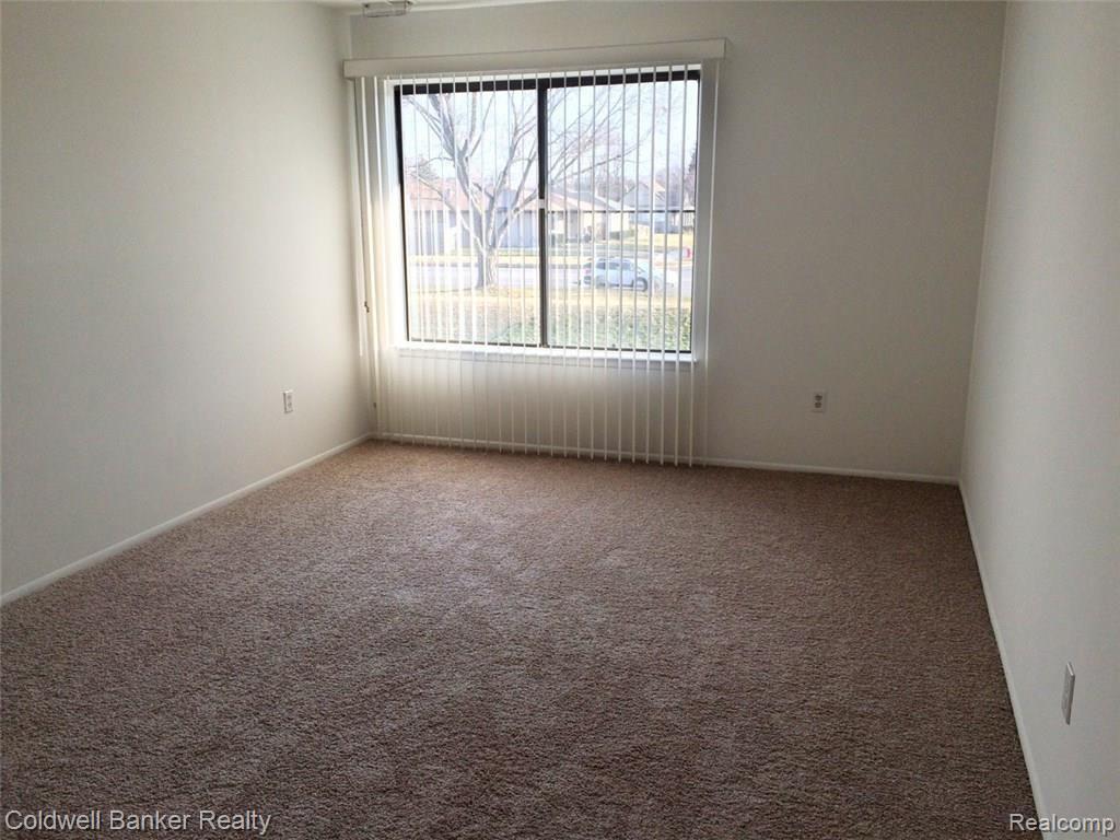 4913 East 10 Mile Road, Unit 6 Warren, MI 48091 - Photo 11 of 20