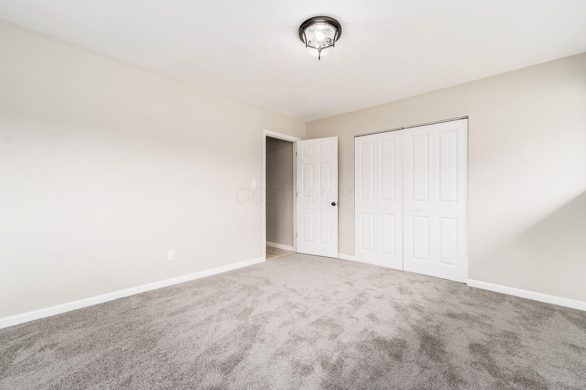2906 Ashby Road Columbus, OH 43209 - Photo 26 of 47 R1 (26)