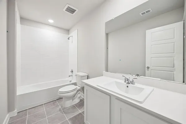 $314,990 | 2129 Derby Drive, Seagoville, TX 75159