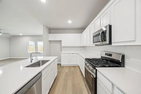 $314,990 | 2129 Derby Drive, Seagoville, TX 75159