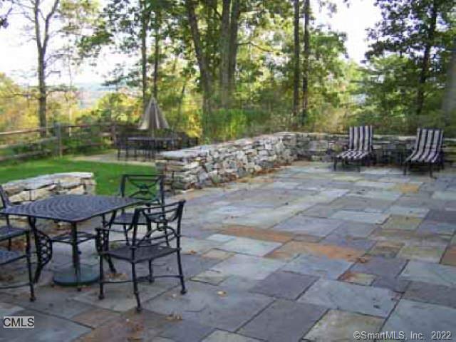 47 Calhoun Street Washington, CT 06794 - Photo 3 of 12