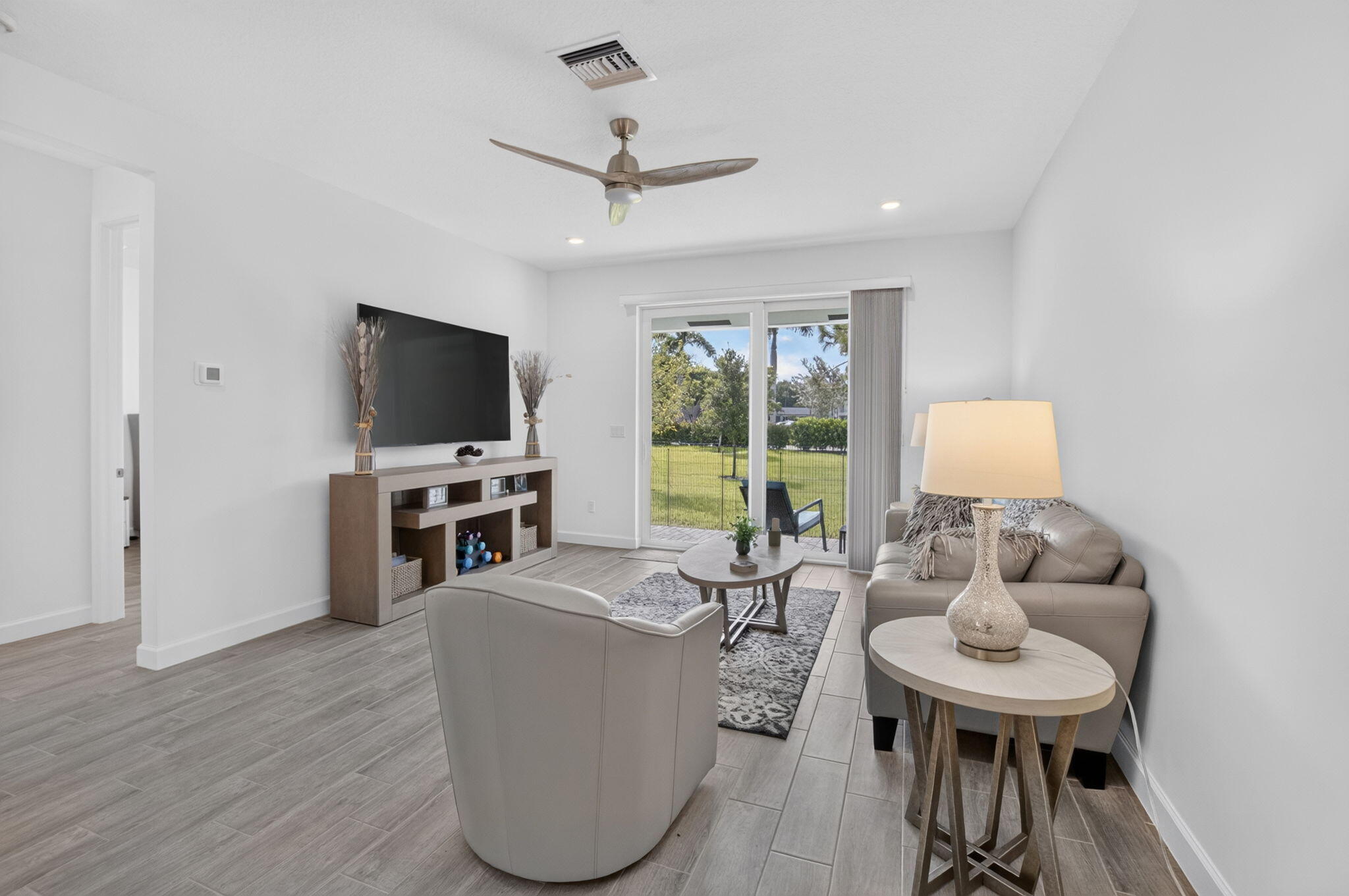 13828 Hero Path Delray Beach, FL 33484 - Photo 8 of 29 17-web-or-mls-DSC_0406