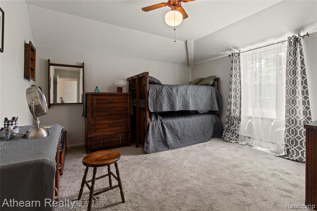 12427 Foley Road Fenton, MI 48430 - Photo 43 of 47