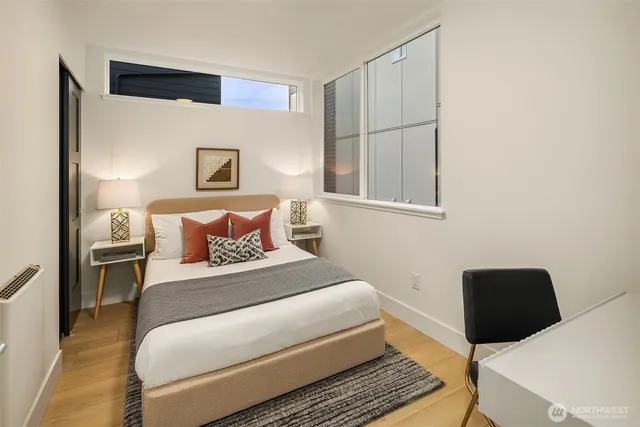 $1,049,000 | 3616 Francis Avenue North, Seattle, WA 98103