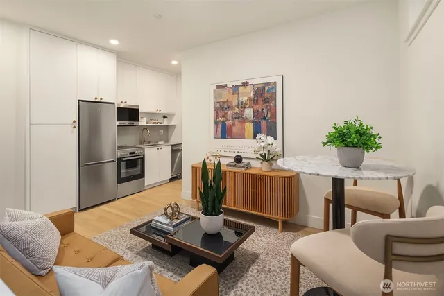 $1,049,000 | 3616 Francis Avenue North, Seattle, WA 98103