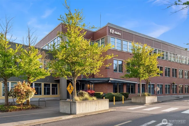 $1,049,000 | 3616 Francis Avenue North, Seattle, WA 98103