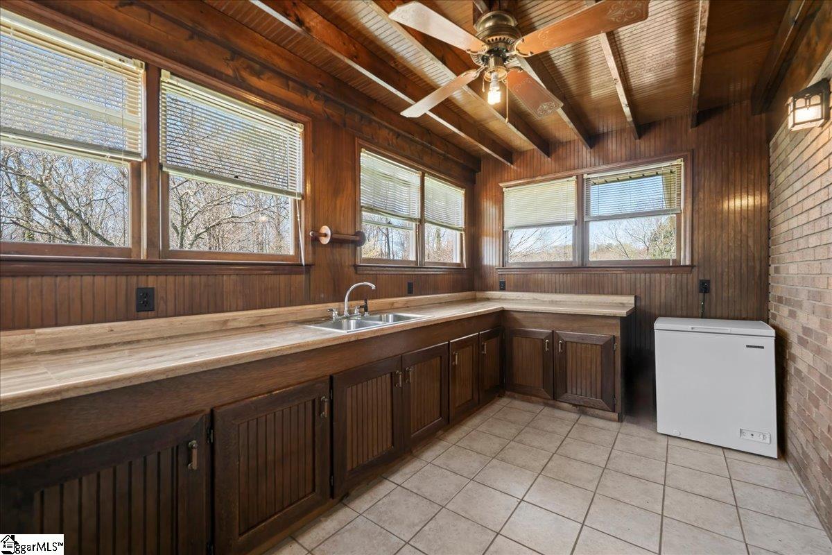 569 Edens Road Pickens, SC 29671 - Photo 11 of 48