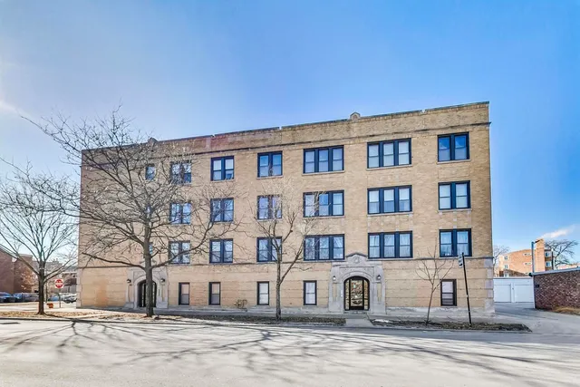 $2,500 | 6150 North Ravenswood Avenue, Unit 3, Chicago, IL 60660